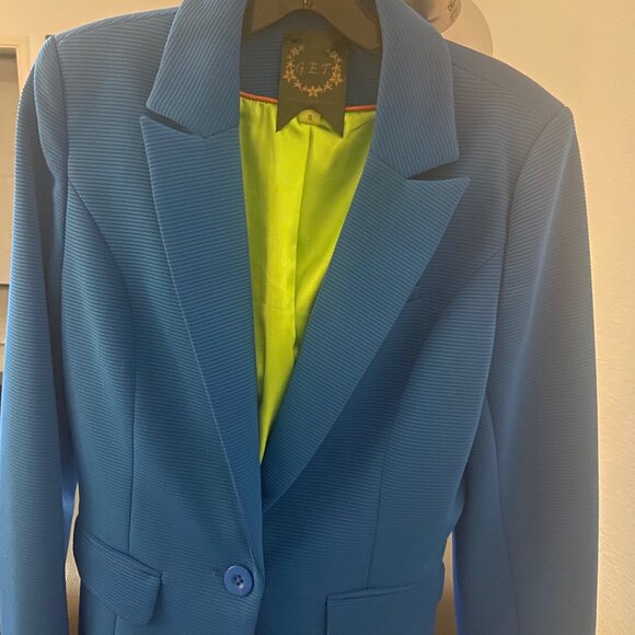 Gently Worn Equipment General Technique Blazer - Size Small - Picture 4 of 4